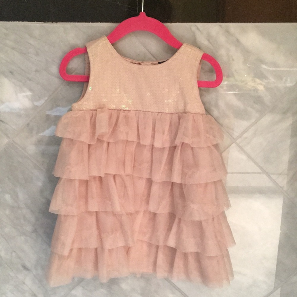 Girl’s ballet pink Gap dress