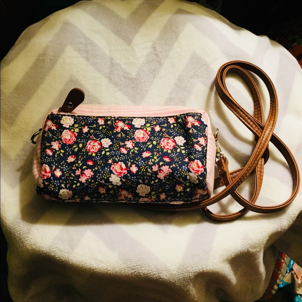 Pink & White flower mini purse