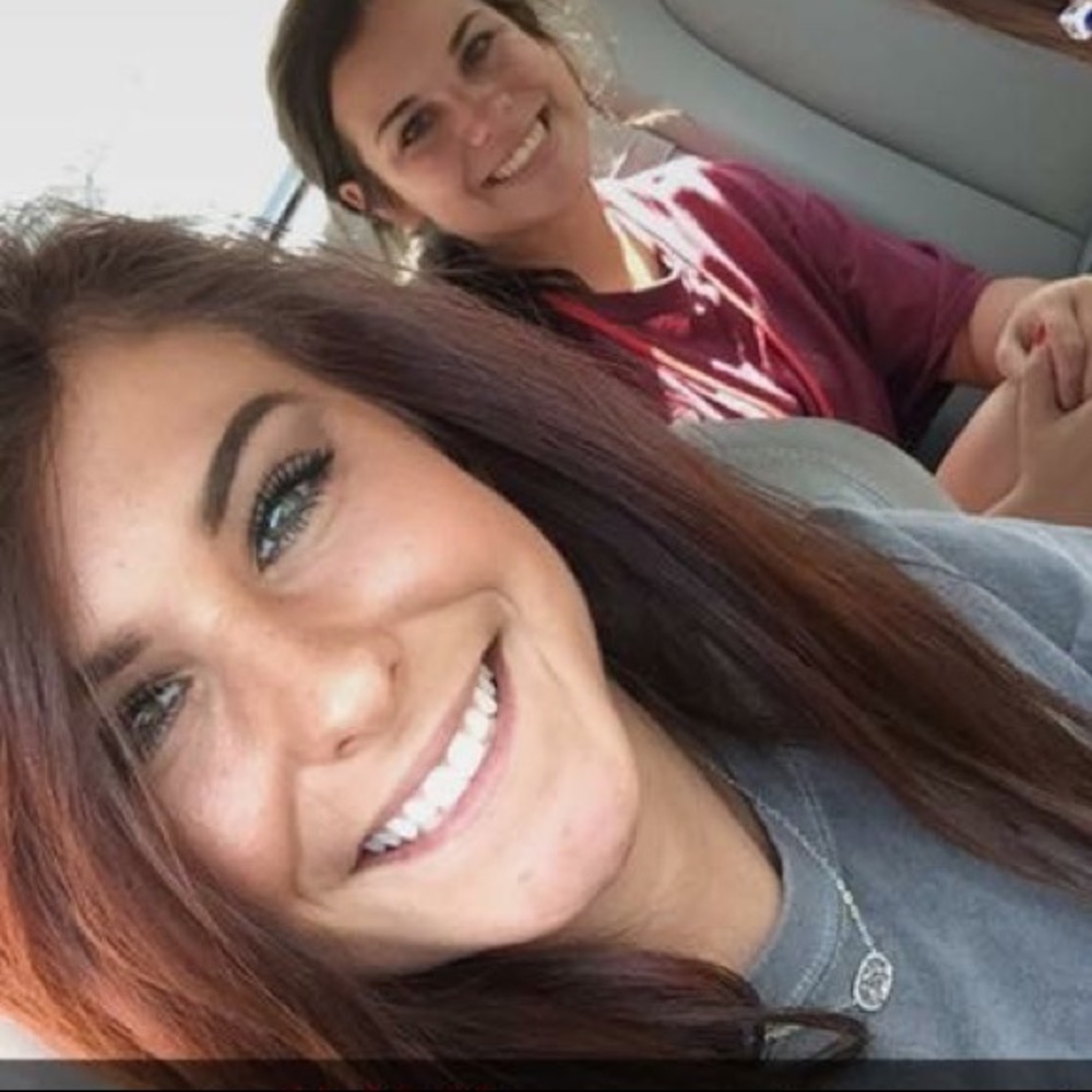 Meet your Posher, Amber