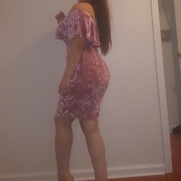 Pink Velvet Dress NWOT ONE SIZE LEFT - Picture 3 of 6