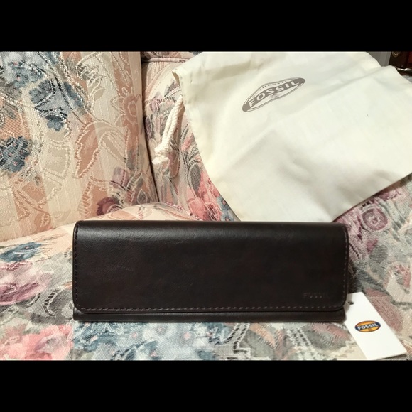 fossil eyeglass case