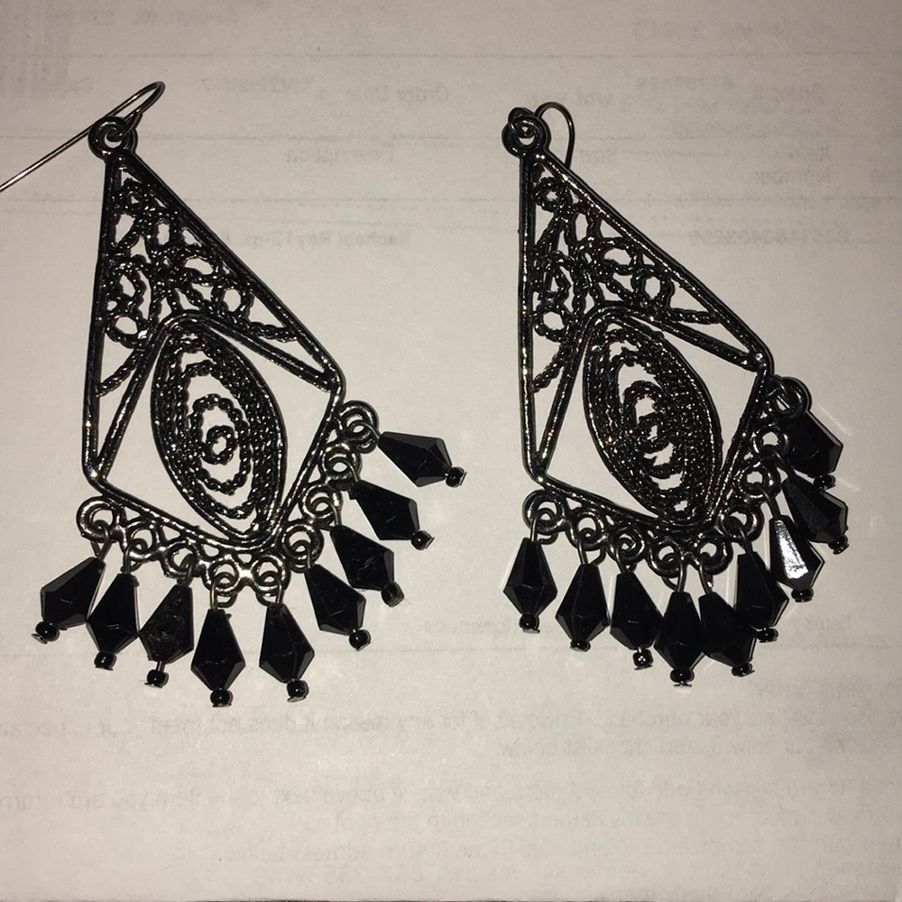 Chandelier earrings