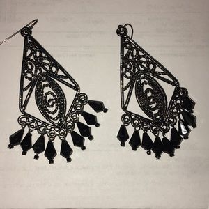 Chandelier earrings