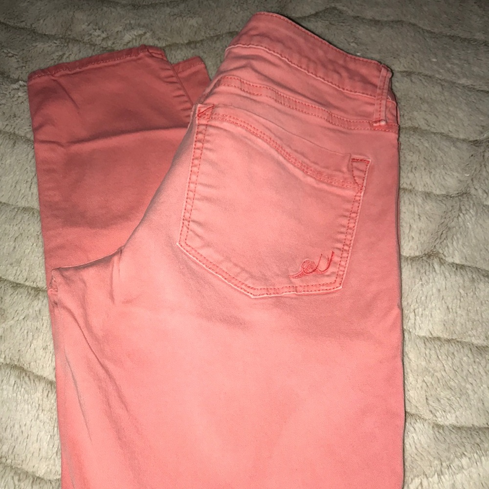 Coral jeans