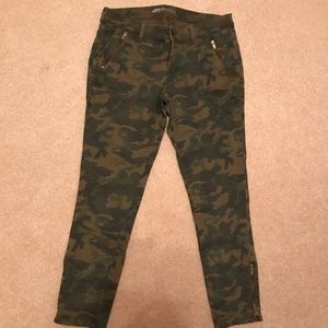 Old Navy Rockstar jeans