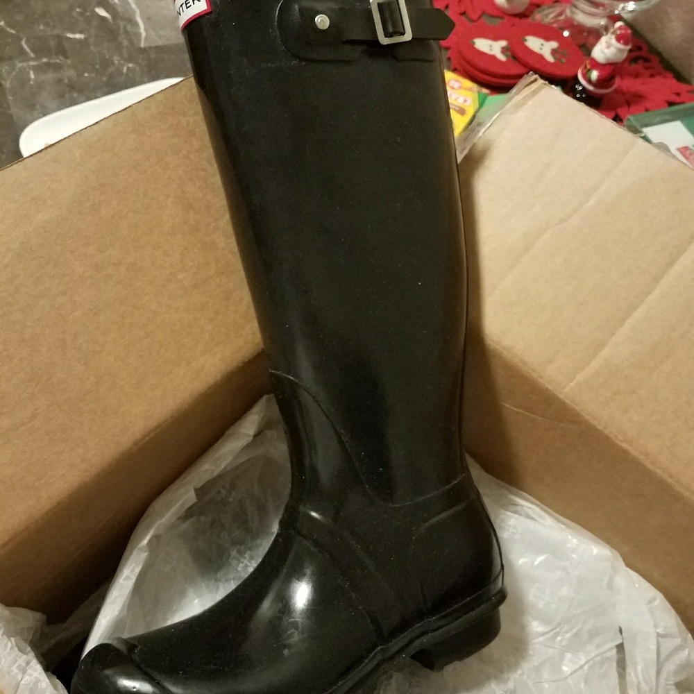 Hunter rainboots tall black glossy size 9