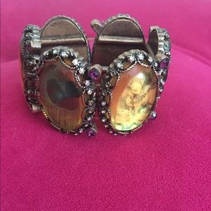 RARE Betsey Johnson stretch bracelet