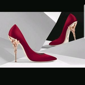 Meet your Posher, Helen