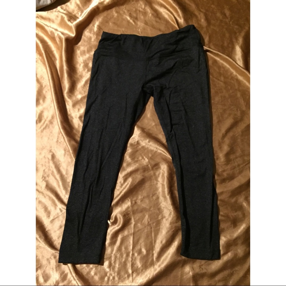 Charcoal gray crop leggings  90 Degree by Reflex