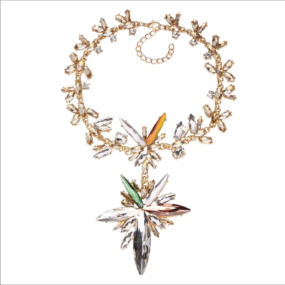 🎉Just In🎉Chunky Crystal Flower Starburst Choker - Picture 2 of 2