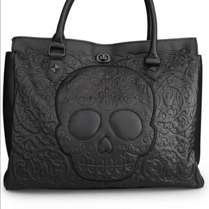 😍GORGEOUS😍 LOUNGEFLY BLACK TOTE
