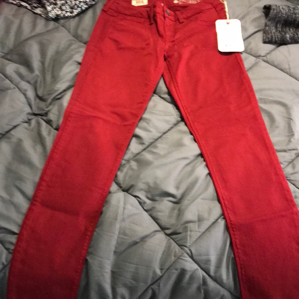 Red skinny jeans