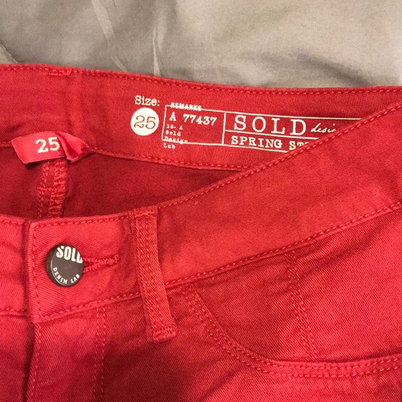 Red skinny jeans - Picture 2 of 2