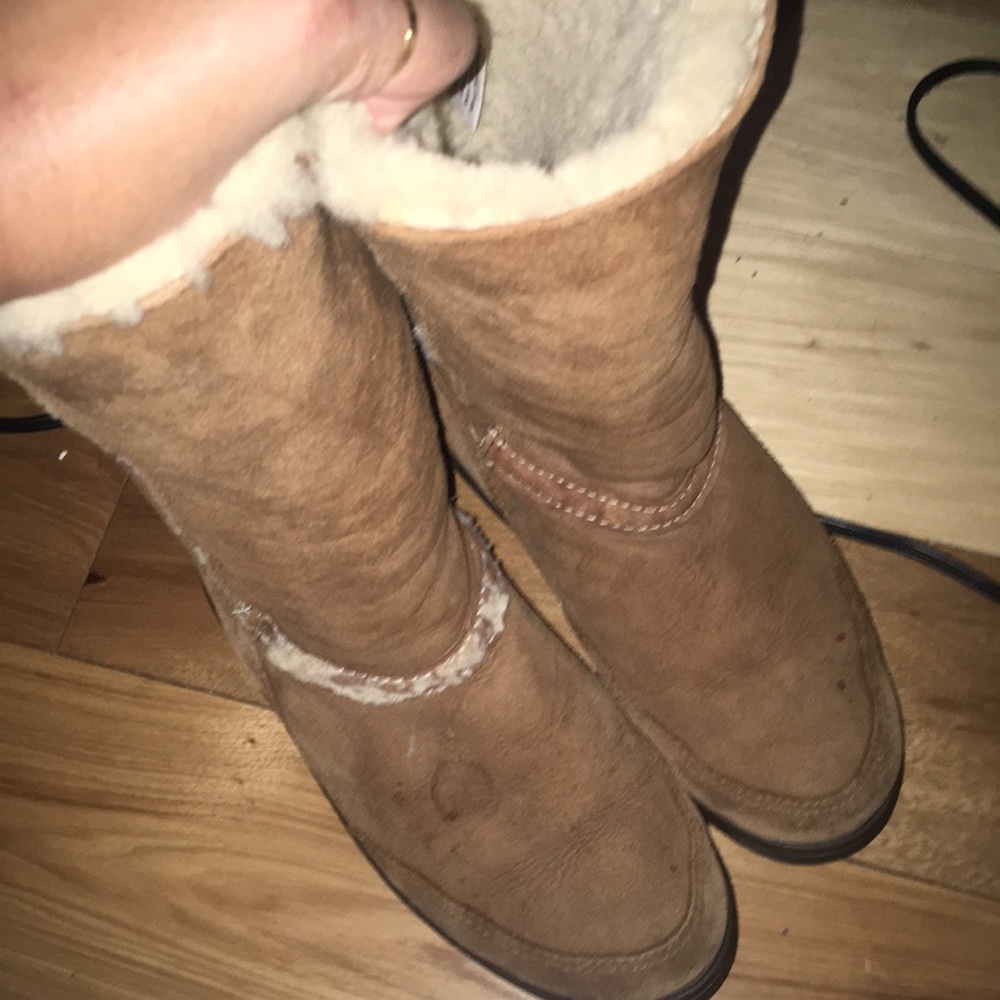 Uggs size 6