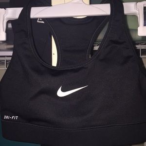 Nike Pro Sports Bra