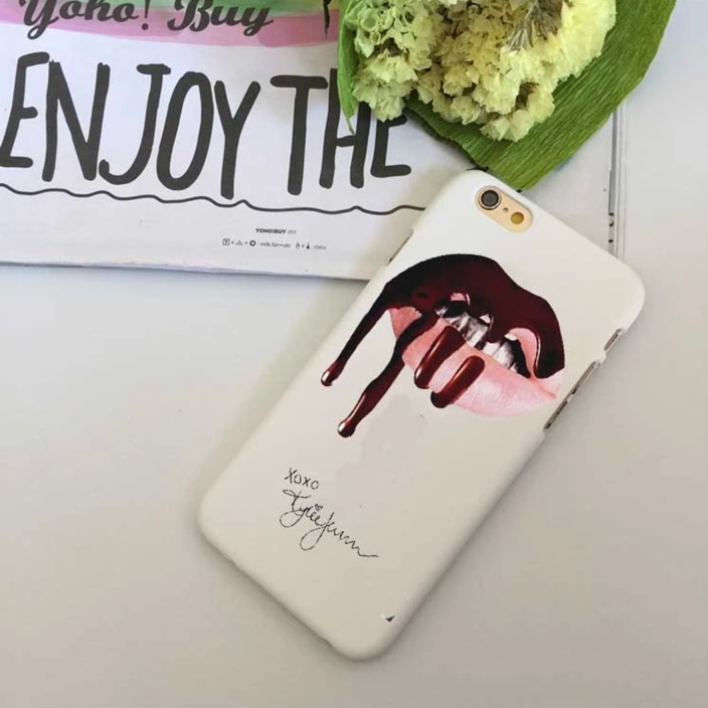 Kylie Jenner IPhone 7 case white