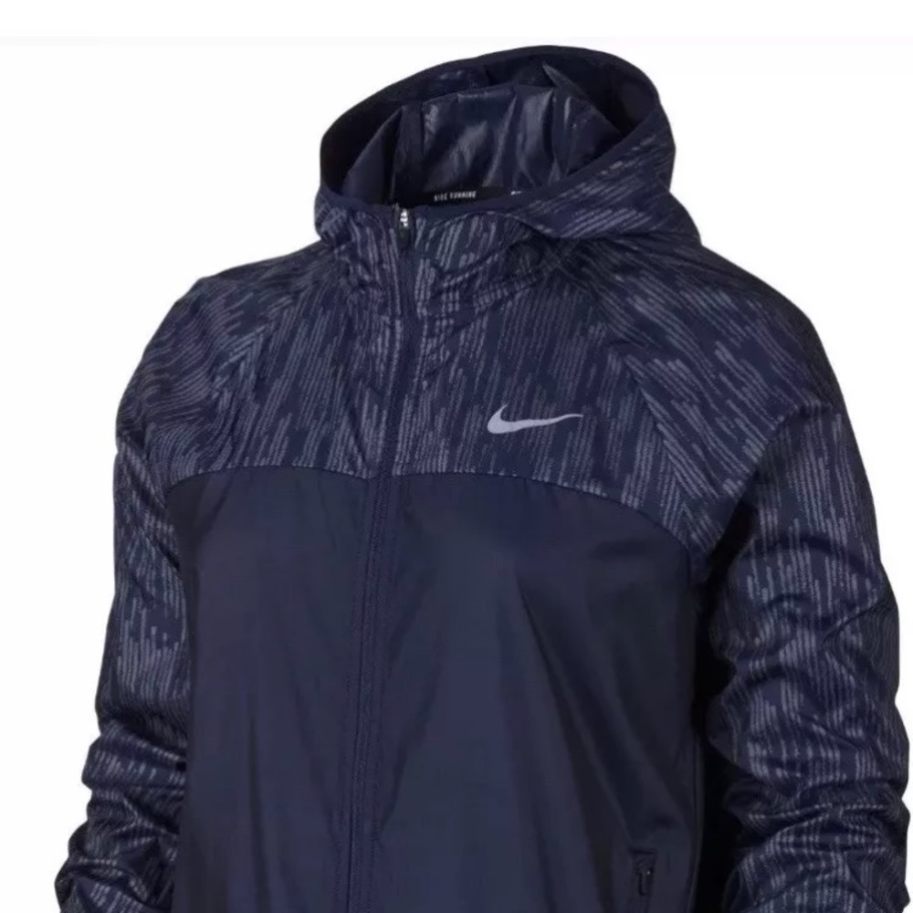 Brand New Nike Rain Jacket & Windbreaker