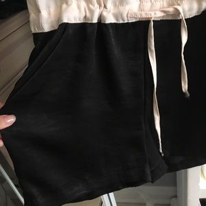 Cream & black jomper