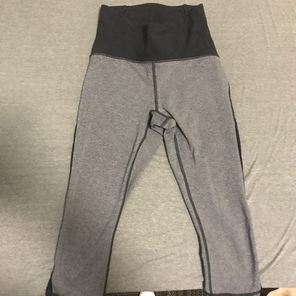 Lululemon high waisted cropped leggings size 2