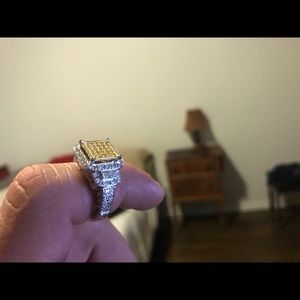 Meet your Posher, Omri