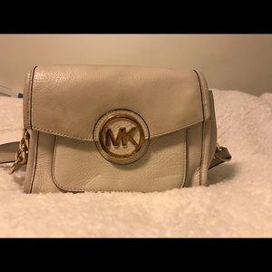 Michael Kors Margo Crossbody💕💕