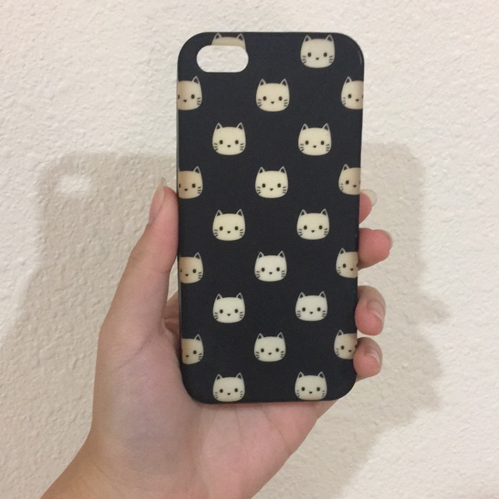 Hot Topic- Silicone Rubber Cat Iphone 5/5s Case