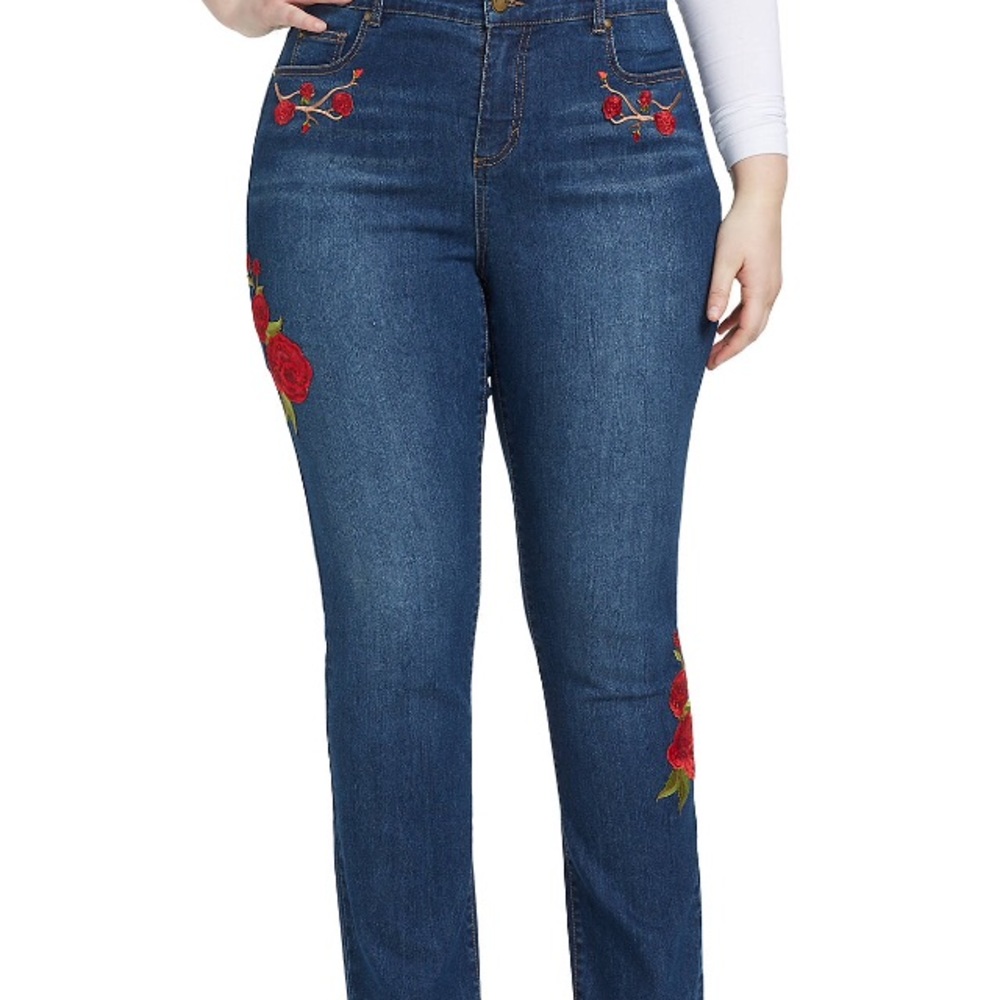 NOT FOR SALE NWT Bandolino Jean - SHORT