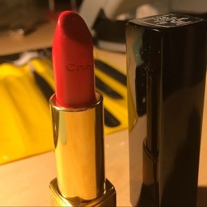 Chanel Rouge Allure Lipstick 136 Melodieuse