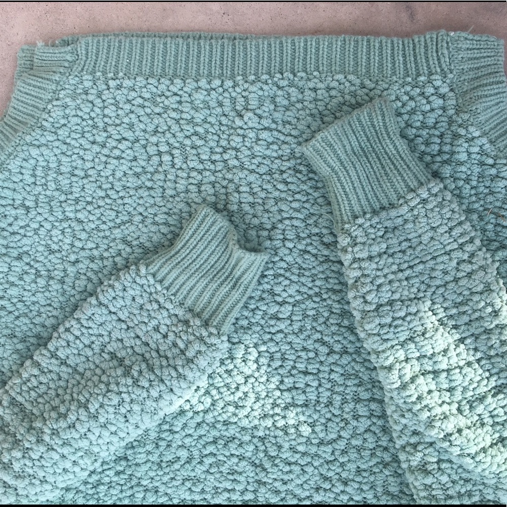 Cozy Mint Green Puffy Sweater