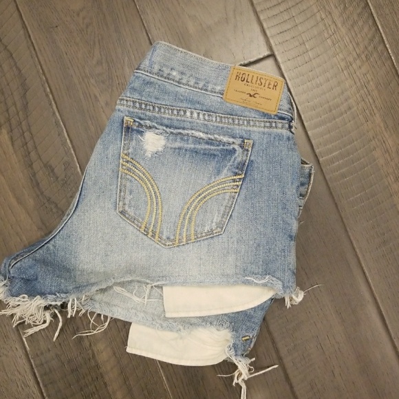 Shorts - Picture 2 of 2