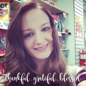 Meet your Posher, Christina