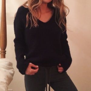 Slouchy navy blue forever 21 sweater
