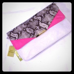 Gianni Bini Becca Tech Crossbody Bag