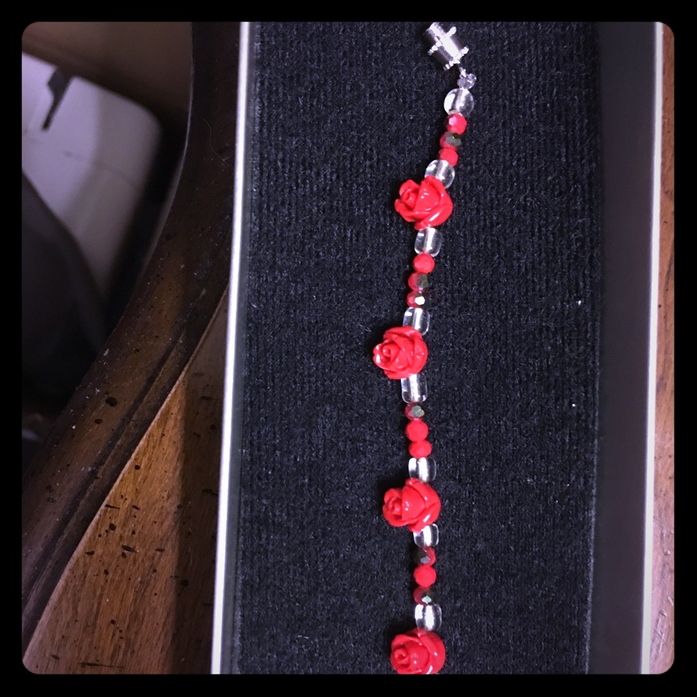 Baby 4 inch Red Roses Bracelet