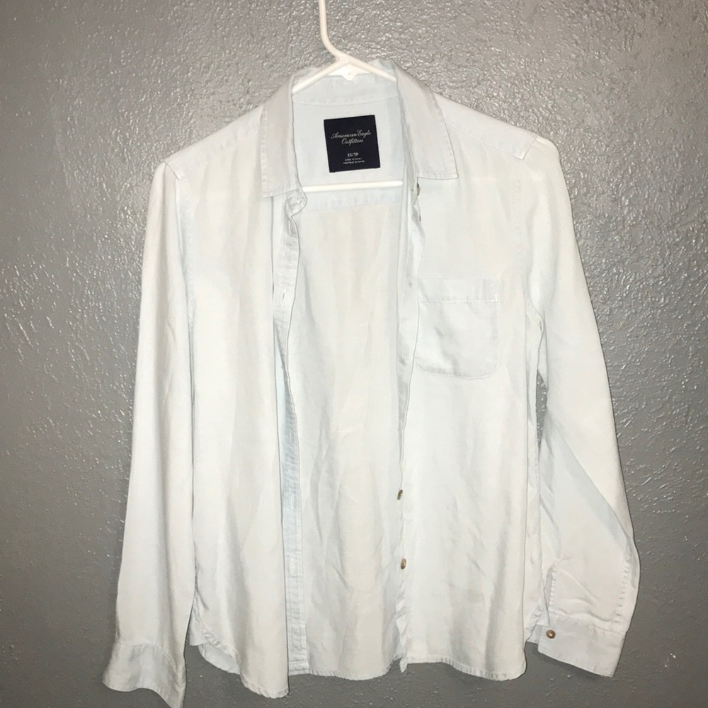 American Eagle Light Wash Jean Jacket