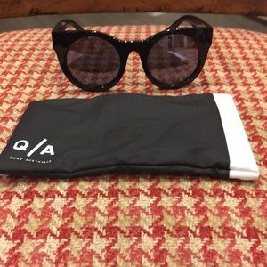Quay Australia sunglasses brand new