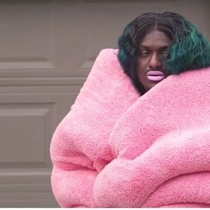 Meet your Posher, Cheldon