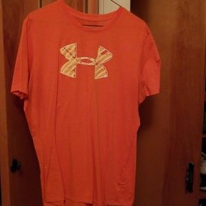 Under Armour t-shirt