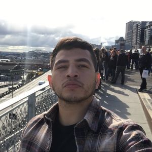 Meet your Posher, Manny