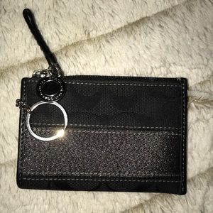 Keychain wallet