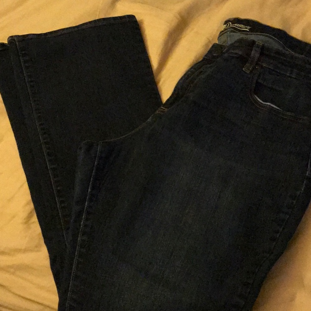 Dark stretchy jeans