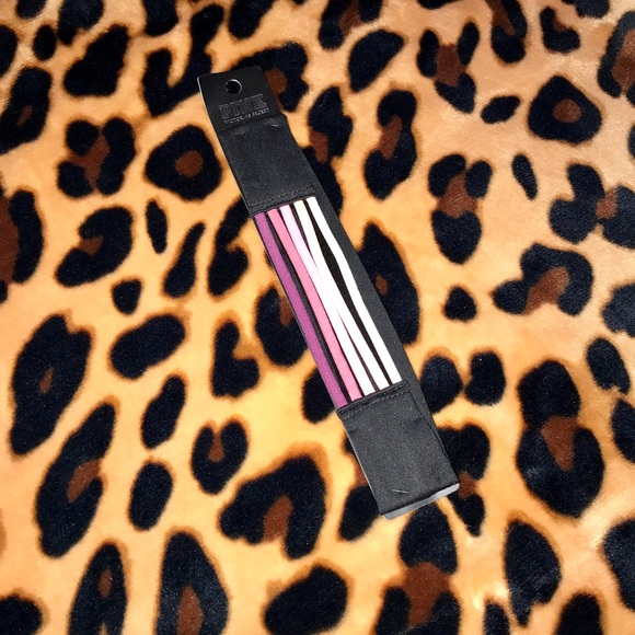 🔥SALE🔥VS PINK Strappy Sport Headband - Picture 2 of 5