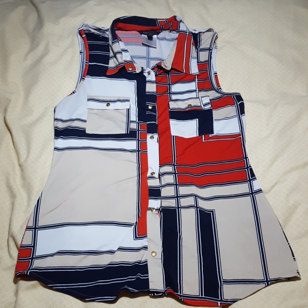 {BCBG Max Azria} Button Down Blouse