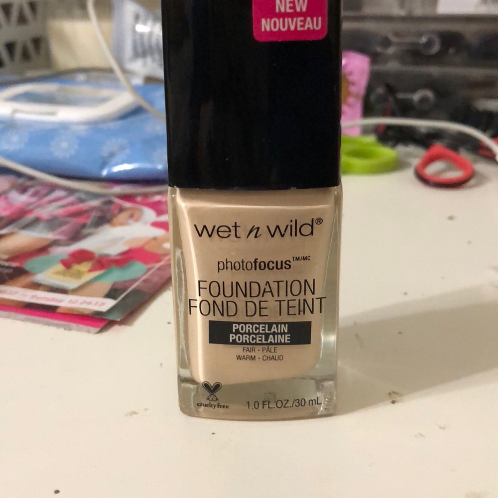 Wet n wild foundation