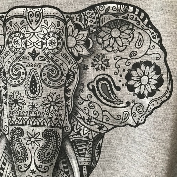 NWOT Elephant Long Sleeve Shirt - Picture 3 of 4