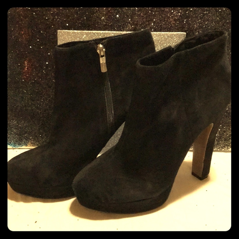 BCBG Black suede 6” platform boots