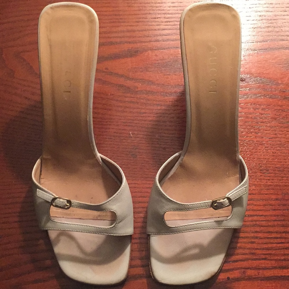 Gucci light green sandals kitten heel Authentic