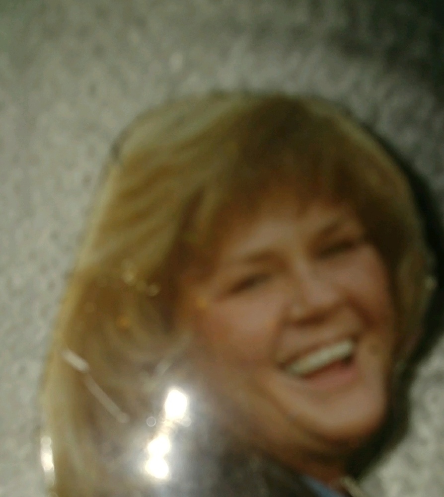 Meet your Posher, Cynthia