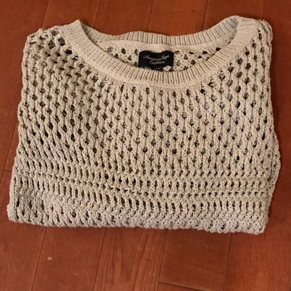 American Eagle Gray Crochet Knit Top Size XS - Picture 2 of 4