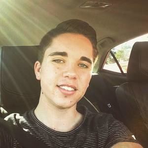 Meet your Posher, Alec